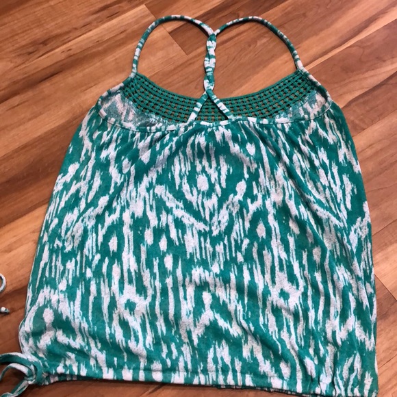 Adorable, FOREVER 21 tank!! - Picture 3 of 6